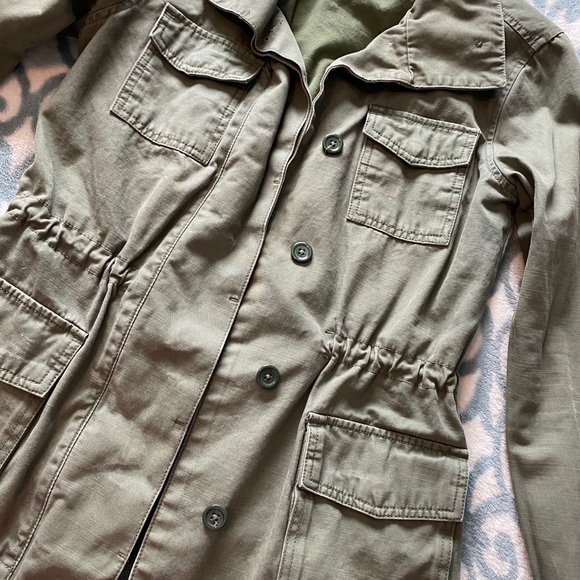 Green Cargo Jacket - Picture 2 of 2